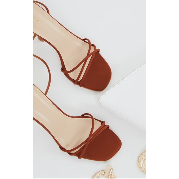 PLT heels - Picture 3 of 3